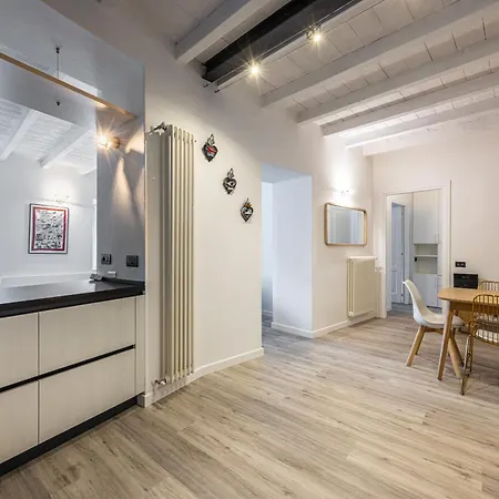 Appartement Oasi Sul Con Accesso E Parcheggio Privato Argegno
